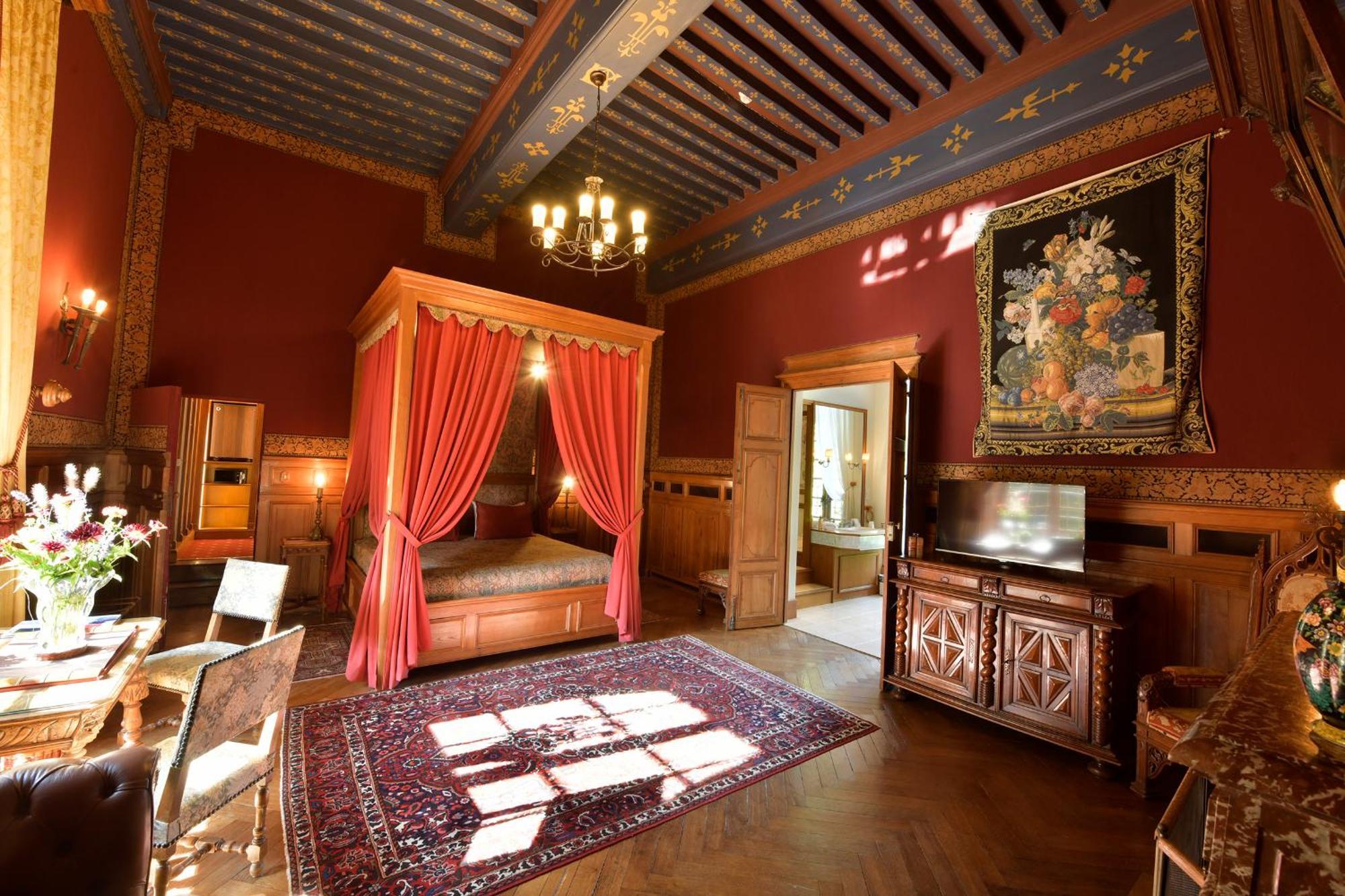 Chateau De Vault De Lugny Esterno foto