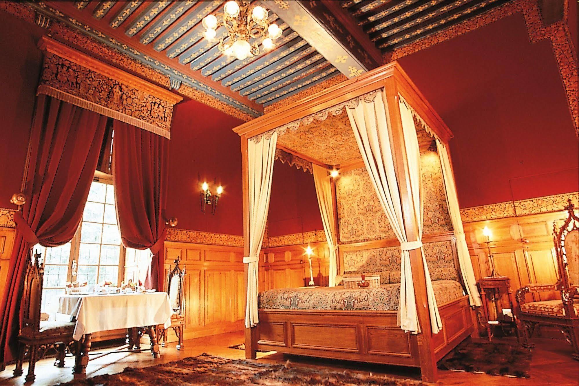 Chateau De Vault De Lugny Esterno foto